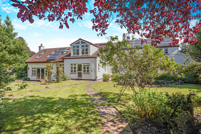 3 Bedroom Detached House For Sale In The Batch, Backwell, BS48