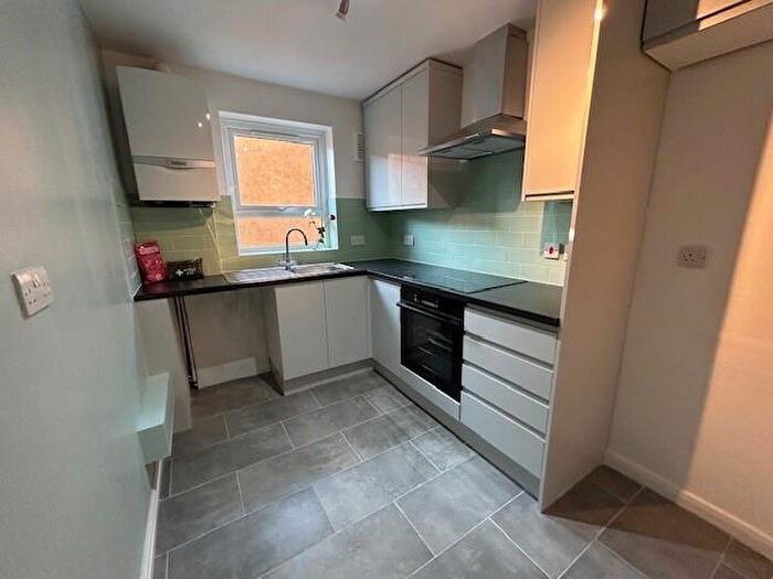 2 Bedroom Flat To Rent In Lois Court, Shelbourne Road, Tottenham, N17