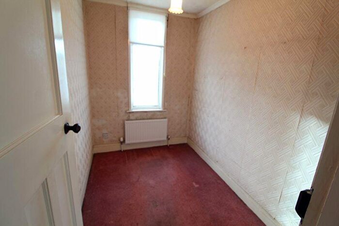 3 Bedroom Terraced House For Sale In Hill House Road, Downend, BS16