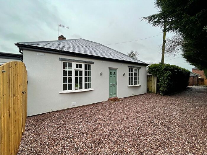 2 Bedroom Bungalow For Sale In Brookhouse Lane, Stoke-On-Trent, ST2