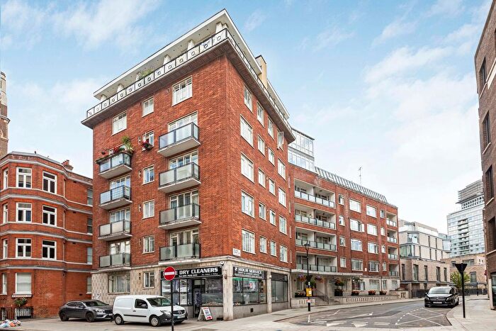 Studio To Rent In Buckingham Gate, London, SW1E