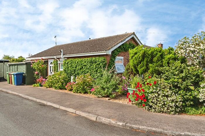 2 Bedroom Detached Bungalow For Sale In Green Park, Chatteris, PE16
