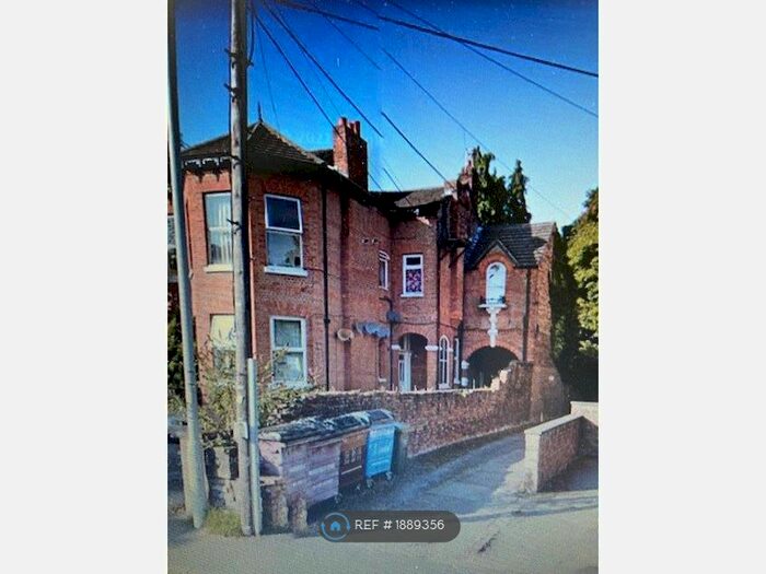 2 Bedroom Flat To Rent In High Lane, Manchester, M21