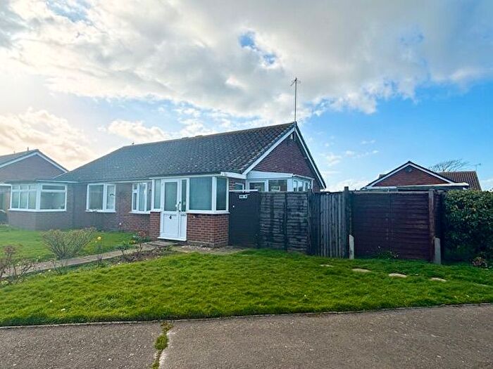 2 Bedroom Semi Detached Bungalow For Sale In Broad View, Selsey, PO20