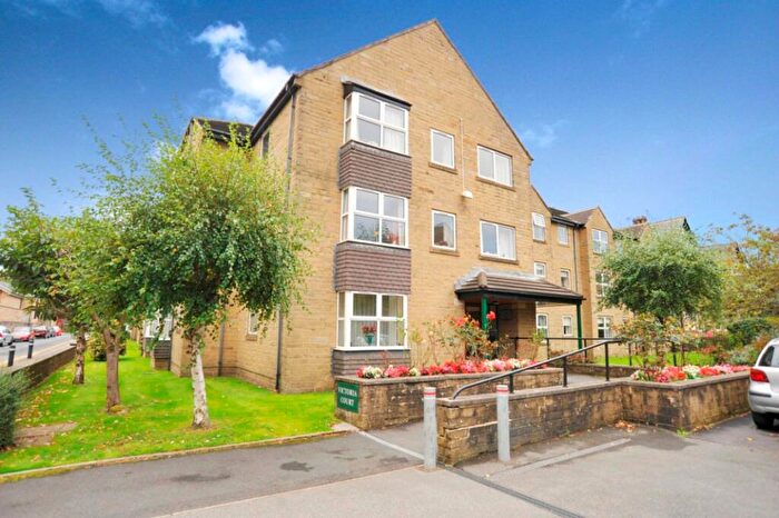 2 Bedroom Flat For Sale In East Park Road, Harrogate, HG1