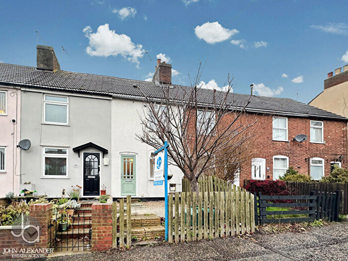 1 Bedroom Terraced House For Sale In Harwich Road, Colchester, CO4