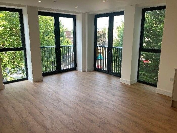 2 Bedroom Flat To Rent In St George's Place, Canterbury, CT1