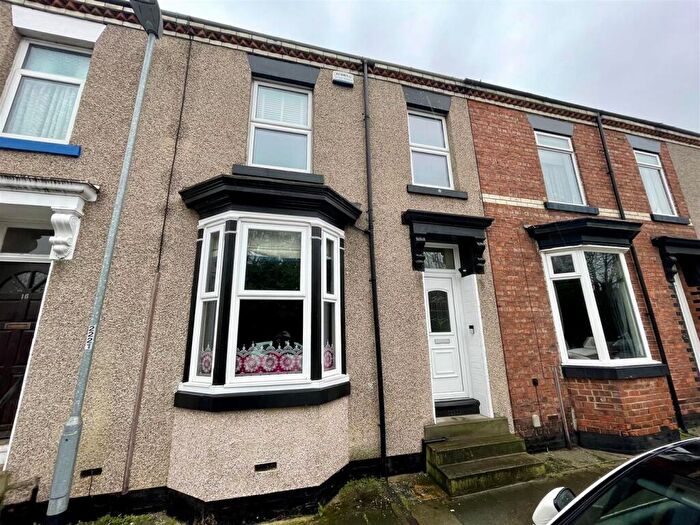 3 Bedroom Terraced House For Sale In Salisbury Terrace, Darlington, DL3