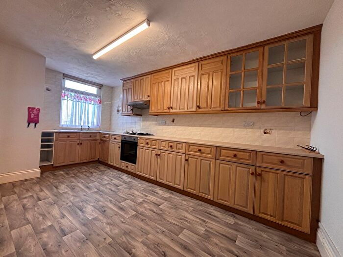 2 Bedroom Flat To Rent In Waterloo Road, Blackpool, FY4