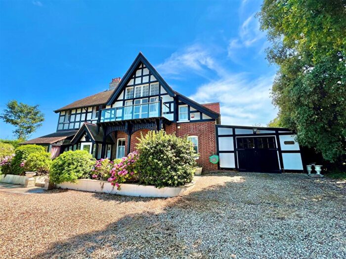5 Bedroom Detached House For Sale In Totland Bay, Isle Of Wight, PO39