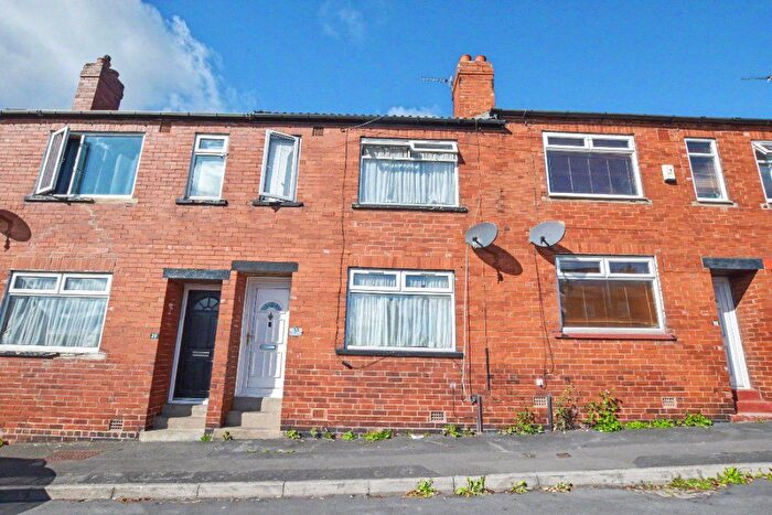 2 Bedroom Terraced House For Sale In Armley Grove Place, Leeds, West Yorkshire, LS12