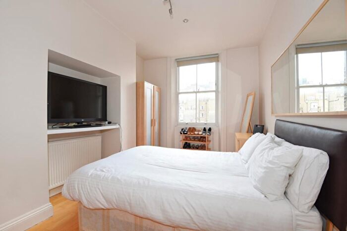 1 Bedroom Flat To Rent In Craven Terrace, Bayswater, W2