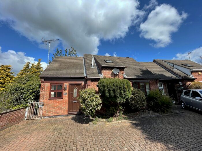 2 Bedroom Cottage To Rent In Bridgeside Cottages, Loughborough, LE11