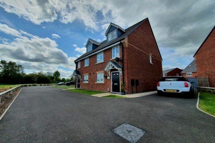 3 Bedroom Semi-Detached House To Rent In Portland Road, Northallerton, DL6