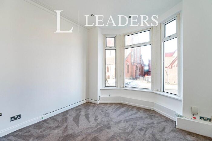 1 Bedroom Apartment To Rent In Waverley Road, Southsea, PO5