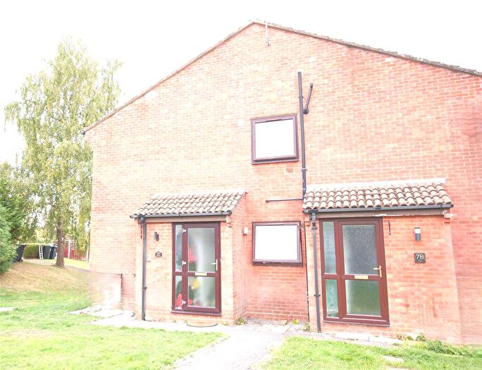 2 Bedroom Flat To Rent In Erica Drive, Wimborne, Dorset, BH21