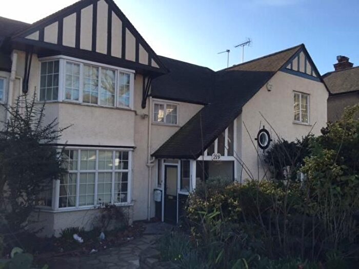 5 Bedroom Semi Detached House To Rent In Dollis Hill Lane, London, NW2