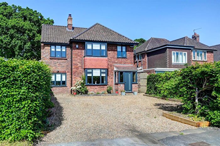 4 Bedroom Detached House For Sale In Keswick Close, Norwich, NR4