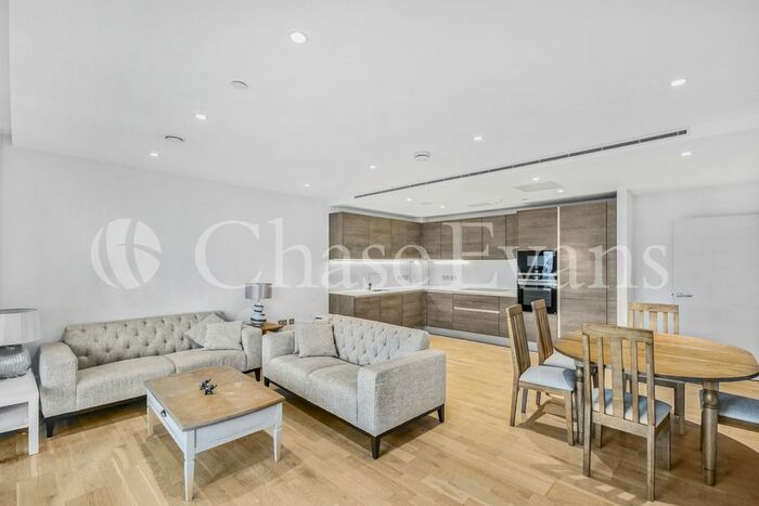 3 Bedroom Flat To Rent In Onyx Apartments, Camley Street, King's Cross, N1C