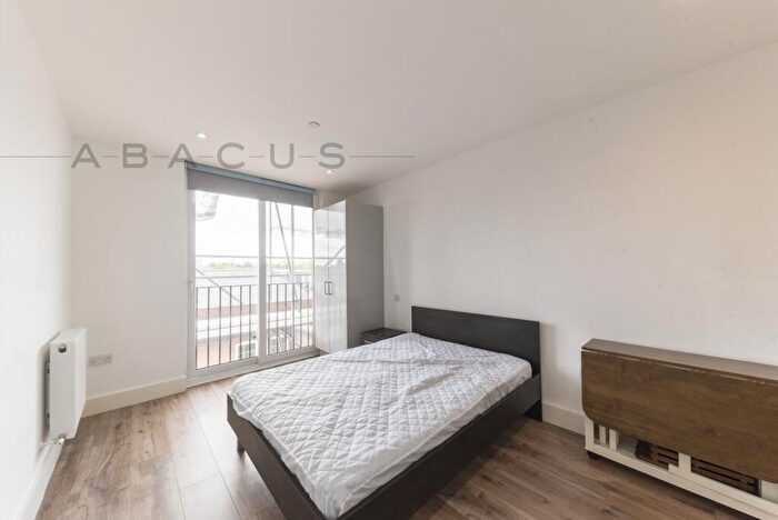 Studio To Rent In The Luminaire Apartments, Kilburn High Road, Kilburn, NW6