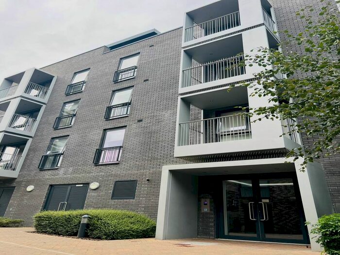 3 Bedroom Flat To Rent In Carnarvon Court, Stanmore Place, Stanmore, HA7