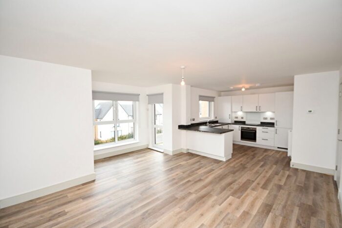 2 Bedroom Flat To Rent In Dunain Square, Inverness, IV3