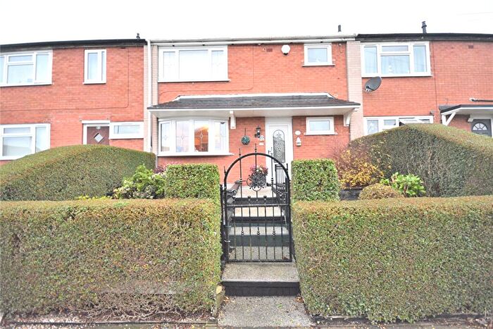 3 Bedroom Terraced House For Sale In Naburn Fold, Leeds, West Yorkshire, LS14