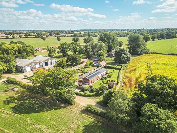 3 Bedroom Barn Conversion For Sale In Lateral Living In The Norfolk Countryside In Merton, IP25