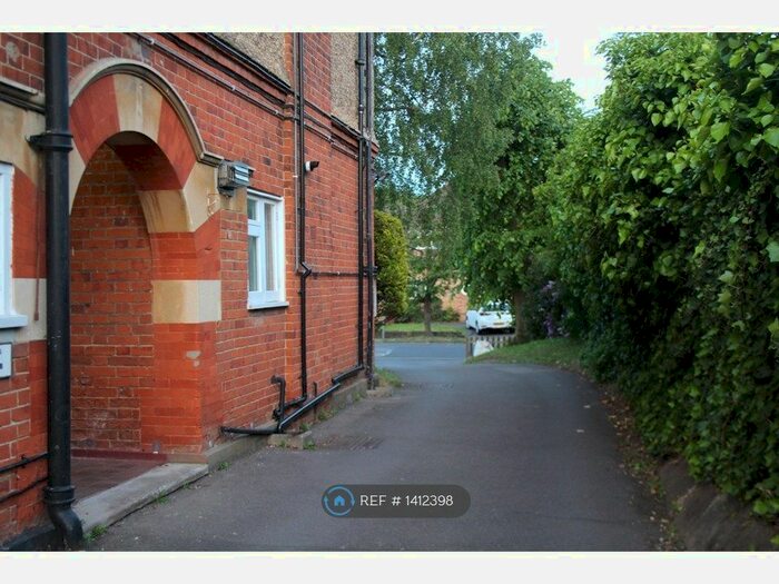 2 Bedroom Maisonette To Rent In Murray Road, Northwood, HA6