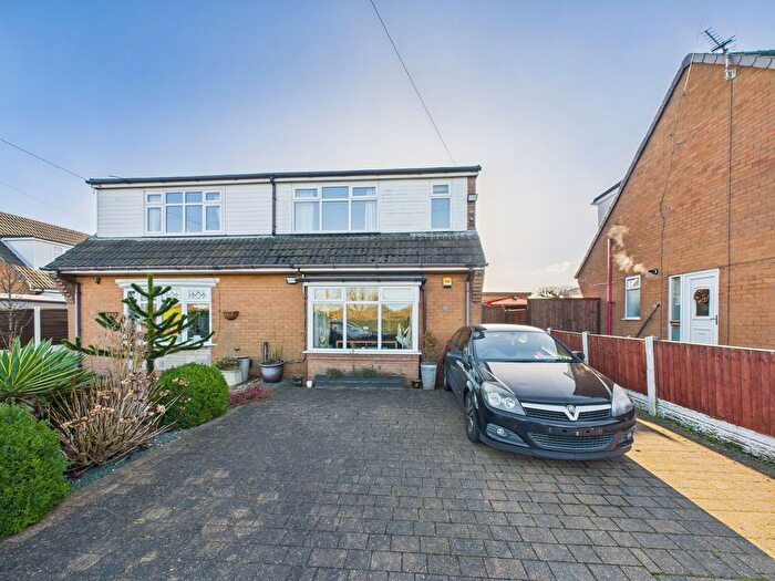 3 Bedroom Semi Detached House For Sale In Leyland Green Road, Ashton-In-Makerfield, Wigan, WN4