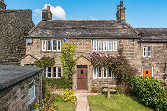 4 Bedroom Semi-Detached House For Sale In Station Road, Cullingworth, West Yorkshire, BD13