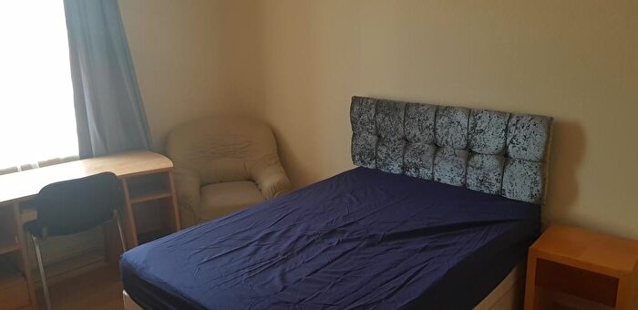 5 Bedroom Terraced House To Rent In Crossley Terrace, Newcastle Upon Tyne, NE4