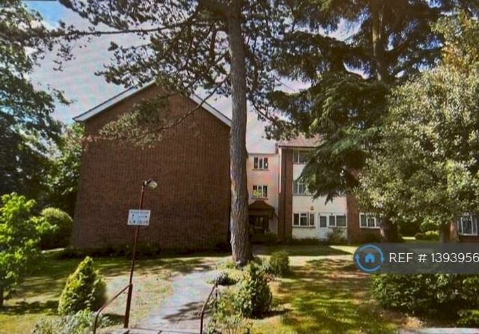 2 Bedroom Flat To Rent In Holders Hill Road, London, NW4