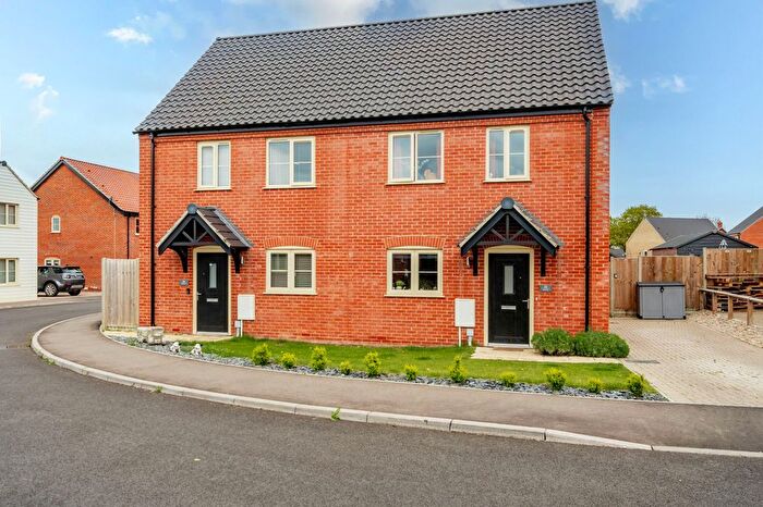 2 Bedroom Semi-Detached House For Sale In Poppy Way, Great Ellingham, NR17