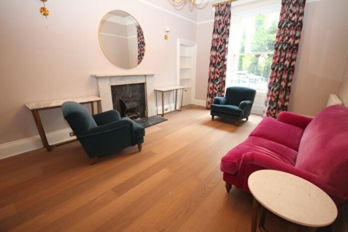 2 Bedroom Flat To Rent In Royal Crescent, New Town, Edinburgh, EH3