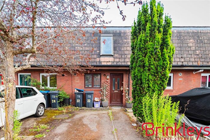 2 Bedroom Terraced House To Rent In Woburn Close, London, SW19