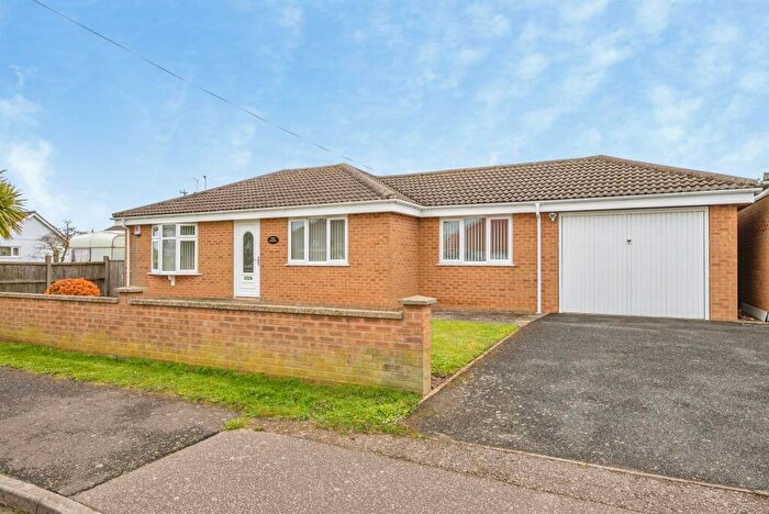 3 Bedroom Detached Bungalow For Sale In California Avenue, Scratby, Great Yarmouth, NR29