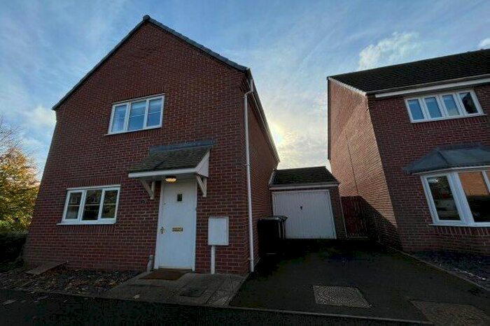 3 Bedroom Property To Rent In Mitchells Close, Derby, DE65