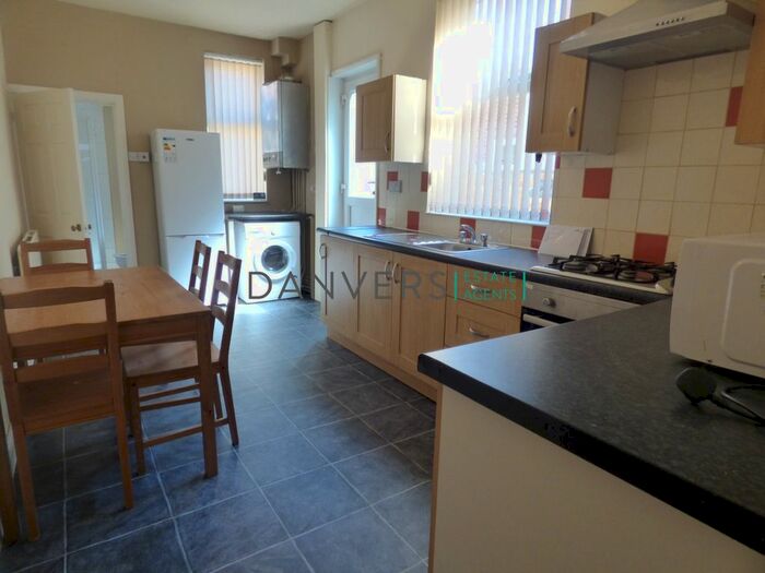 4 Bedroom Terraced House To Rent In Equity Road, Leicester LE3