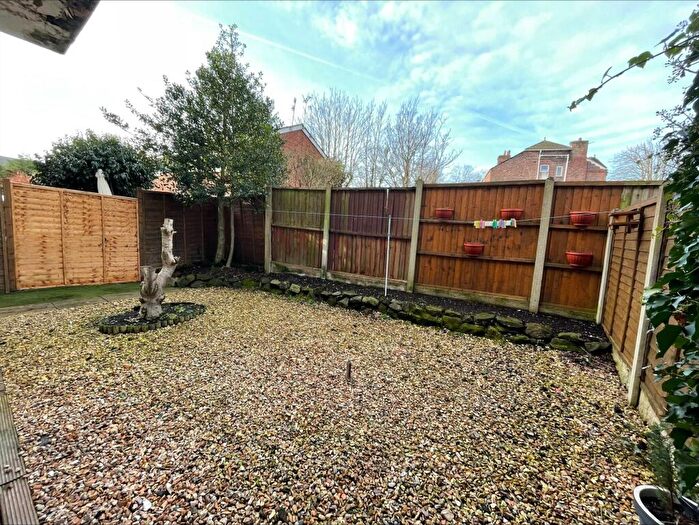 2 Bedroom Flat To Rent In Egerton Park, Rock Ferry, Wirral, CH42