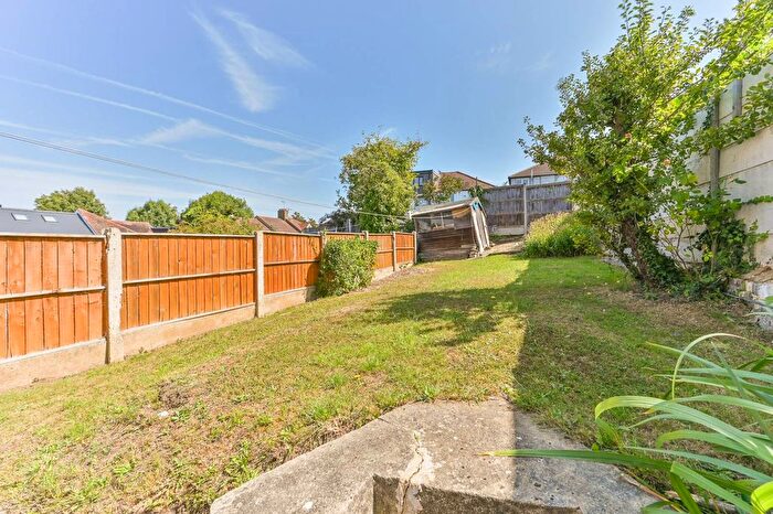 3 Bedroom Terraced House For Sale In Norbury Rise, Norbury, London, SW16