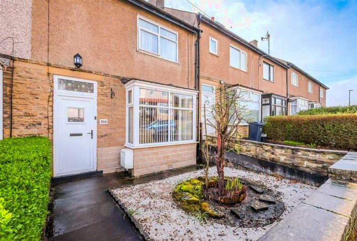 2 Bedroom Terraced House For Sale In Holme Road, Halifax, HX2