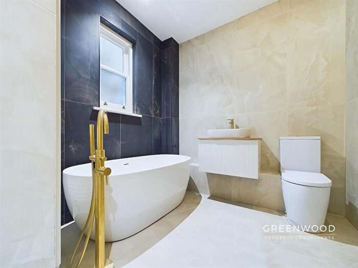 6 Bedroom Detached House To Rent In Creffield Road, Colchester, Essex, CO3