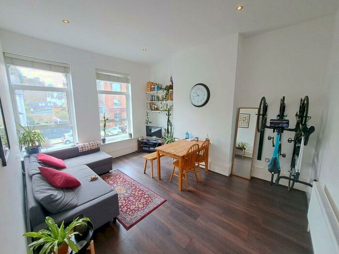 Property To Rent In Bedroom Flat &ndash; Haringey Park, Crouch End, N8