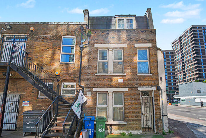 Flat For Sale In B Wagner Street, Peckham, London, SE15