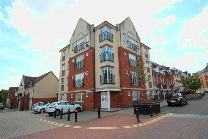 1 Bedroom Flat To Rent In Sir John Fogge Avenue, Ashford, TN23