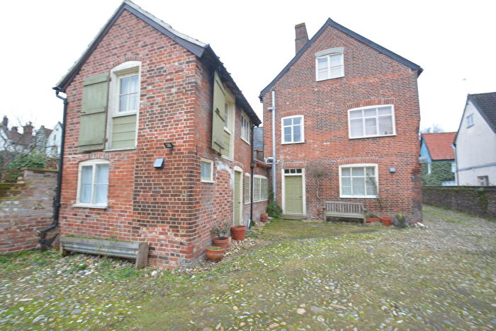 2 Bedroom Maisonette To Rent In Bridge Street, Bungay, NR35