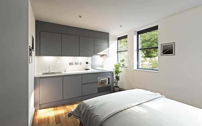 Studio To Rent In Park Cross Street, Leeds, LS1