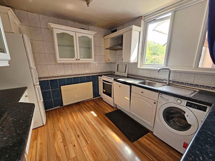 4 Bedroom Terraced House To Rent In Tamar Way, Langley, SL3