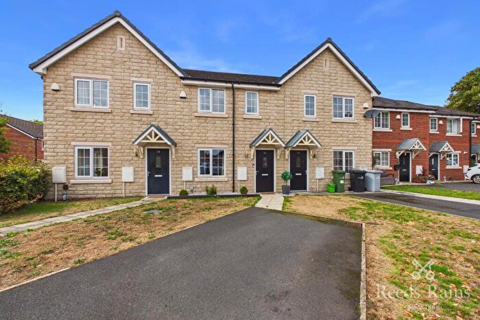 2 Bedroom Terraced House For Sale In Shaw Close, Congleton, Cheshire, CW12